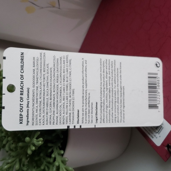 Stilla Perla Lipstick. NIP - Picture 3 of 6